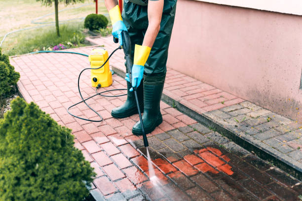 Post-Construction Pressure Washing in Rossmoyne, OH